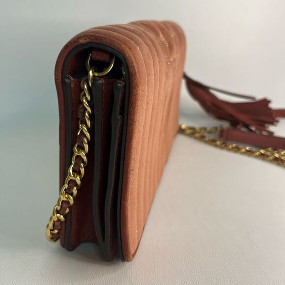 Authentic Tory Burch Velvet Fleming Crossbody - Picture 4 of 13